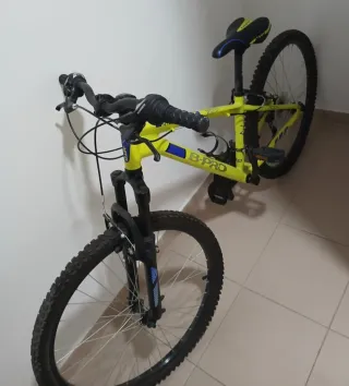 Bicicleta B-PRO Amarilla