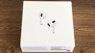 Apple AirPods 3ª Generación Blancos