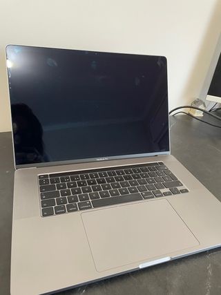 MacBook Pro i9 2019 Gris Espacial
