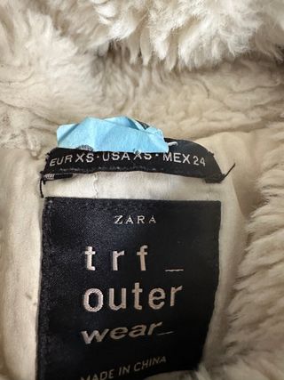 Abrigo Zara Gris con Forro Polar