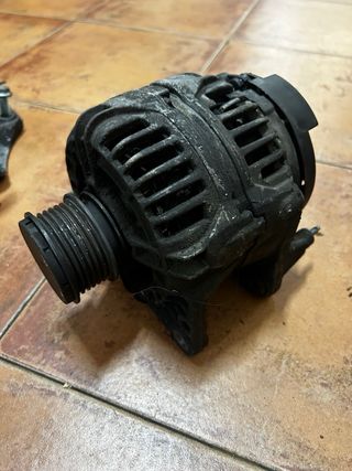 Alternador Bosch 90A 14V 038 903 023 L