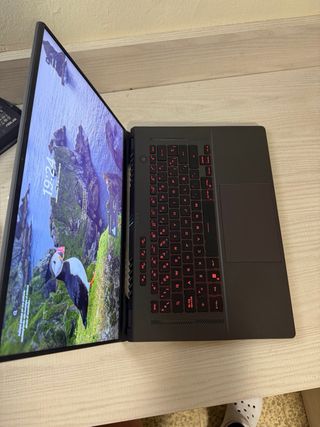 Asus ROG Zephyrus Portátil