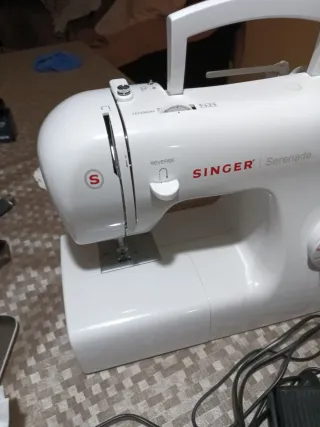 Máquina de coser Singer Serenade