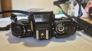 Minolta X-700 Cámara Analógica con Flash