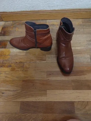 Botines Marrones El Corte Inglés con Hebilla