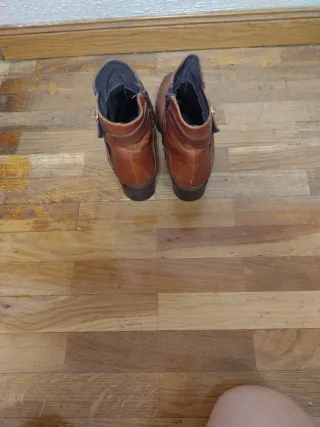 Botines Marrones El Corte Inglés con Hebilla