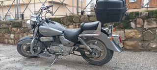 Hyosung 250cc Naked Moto