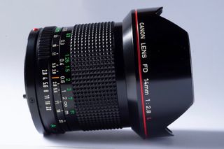 Canon FD 14/2.8L Objetivo