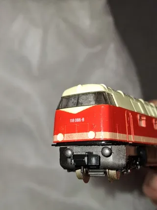 Locomotora DIESEL Piko Escala N