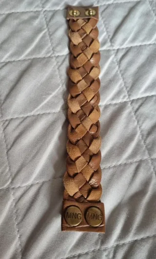 Pulsera trenzada MNG marrón