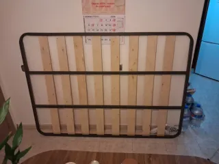 Soporte de cama de madera