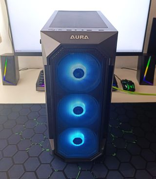 PC GAMING COMPLETAMENTE NUEVO - RX 590 - 16GB