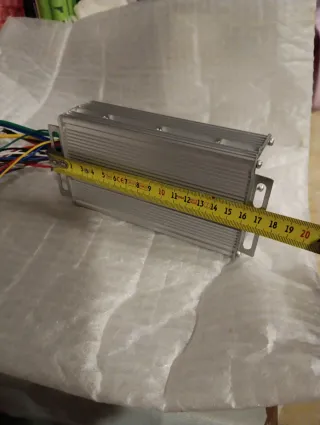 Controladora Brushless 48V/60V/64V 26-30A 1500W.