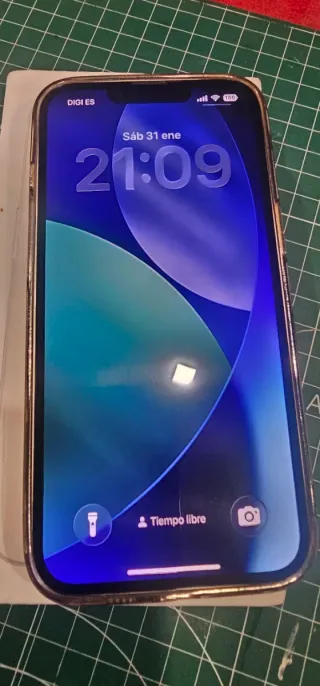 iPhone 13 Blanco 128GB