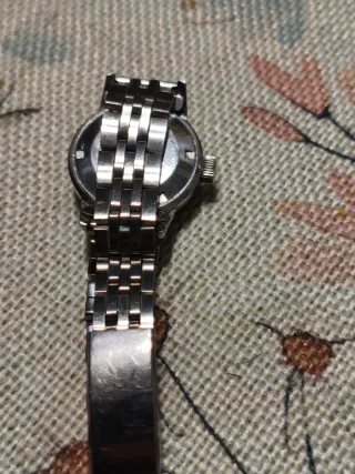 Reloj Micro 17 Jewels Incabloc