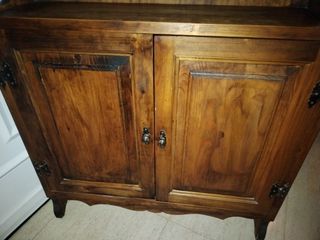 Mueble provenzal de madera