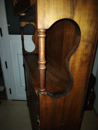 Mueble provenzal de madera