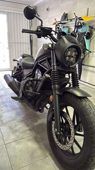 Honda CMX500 Rebel Negra