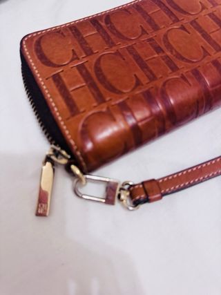 Monedero Carolina Herrera Marrón 9x14.5cm Piel