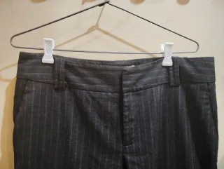 Pantalón gris de vestir Zara