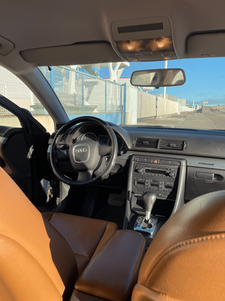 Audi A4 2.0 TFSI  200 CV automático cuero