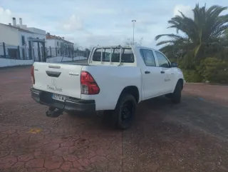 Toyota Hilux 2023
