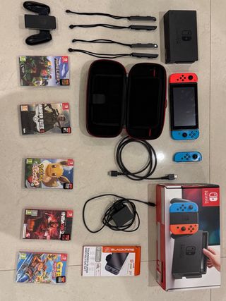 Nintendo Switch, 5 juegos y accesorios