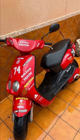 Yamaha Neos Roja