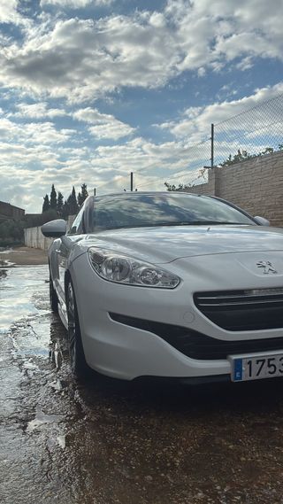 Peugeot RCZ 2013