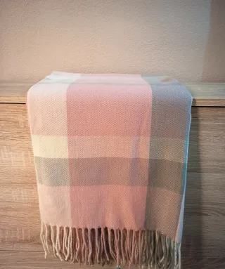 Pashmina cuadros rosa y gris