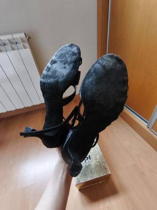 Zapatos de baile tiras negras Reina 40