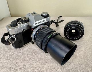 Olympus OM20 + Objetivo Zuiko 135mm