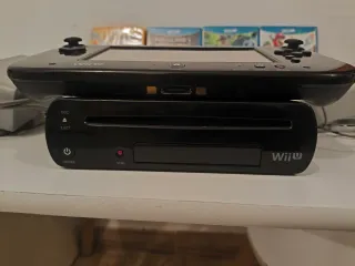 Pacchetto Nintendo Wii U 32GB + 6 Giochi