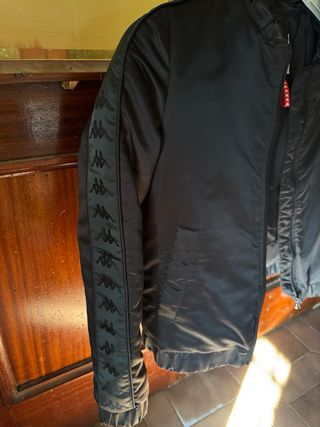 Chaqueta Kappa Negra