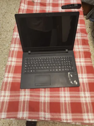 Portátil Lenovo Negro