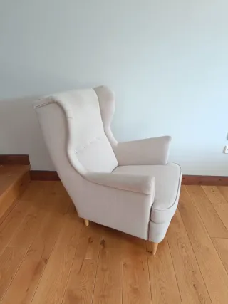 Sillón orejero Ikea STRANDMON gris