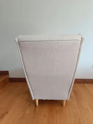 Sillón orejero Ikea STRANDMON gris