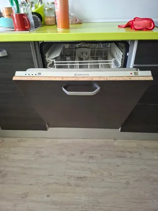 lavavajillas Ariston 60cm