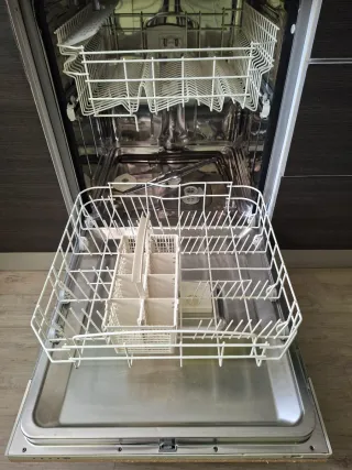 lavavajillas Ariston 60cm