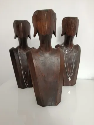 Soporte madera collares y pendientes
