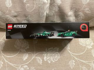 Lego 76925 Aston Martin Vantage safety car & AMR23