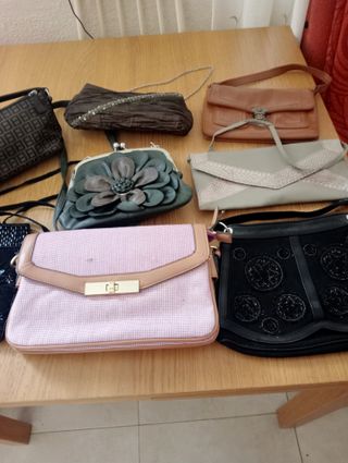 Lote de 7 bolsos de mano y de hombro 5 € cada uno