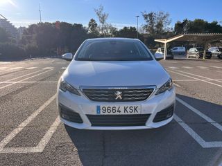 PEUGEOT 308 5p Tech Edition PureTech 130 SS 6 Vel.
