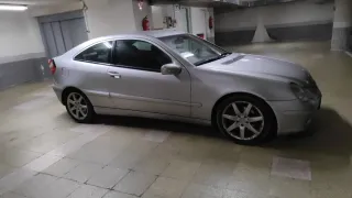 Mercedes-Benz Clase C 2004