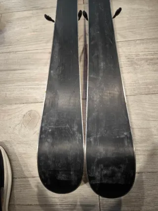 Conjunto Esquís y Botas