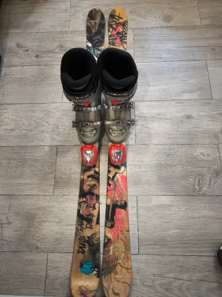 Conjunto Esquís y Botas