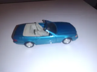 Mercedes 500 SL 1:24