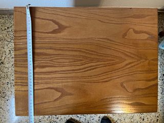 Mesita de noche de madera