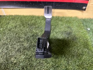 ELEVALUNAS-AIREADOR-PEDAL-DEPOSITO OPEL CORSA F