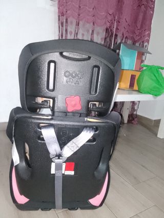 Silla de coche Piku rosa y negra